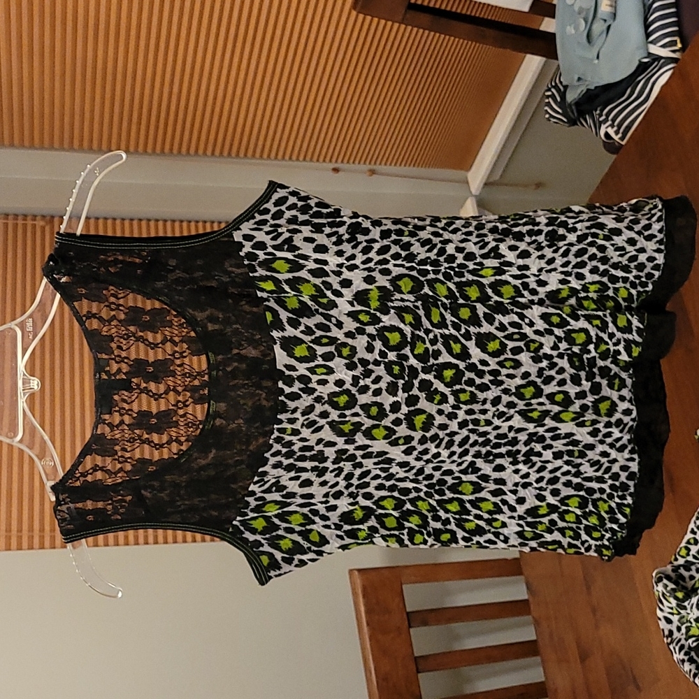 Piccadilly Jacket and matching tank, size  Sm, animal print black, cream green - Picture 5 of 16